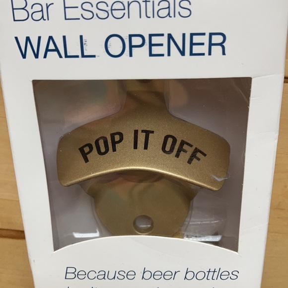 Wall mounted beer bottle opener - Urban Outfitters - Picture 3 of 4